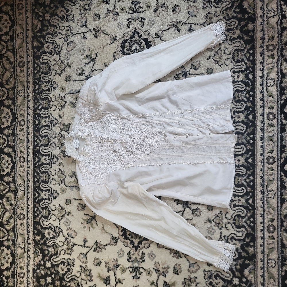 Scott McClintock Cream Lace Top